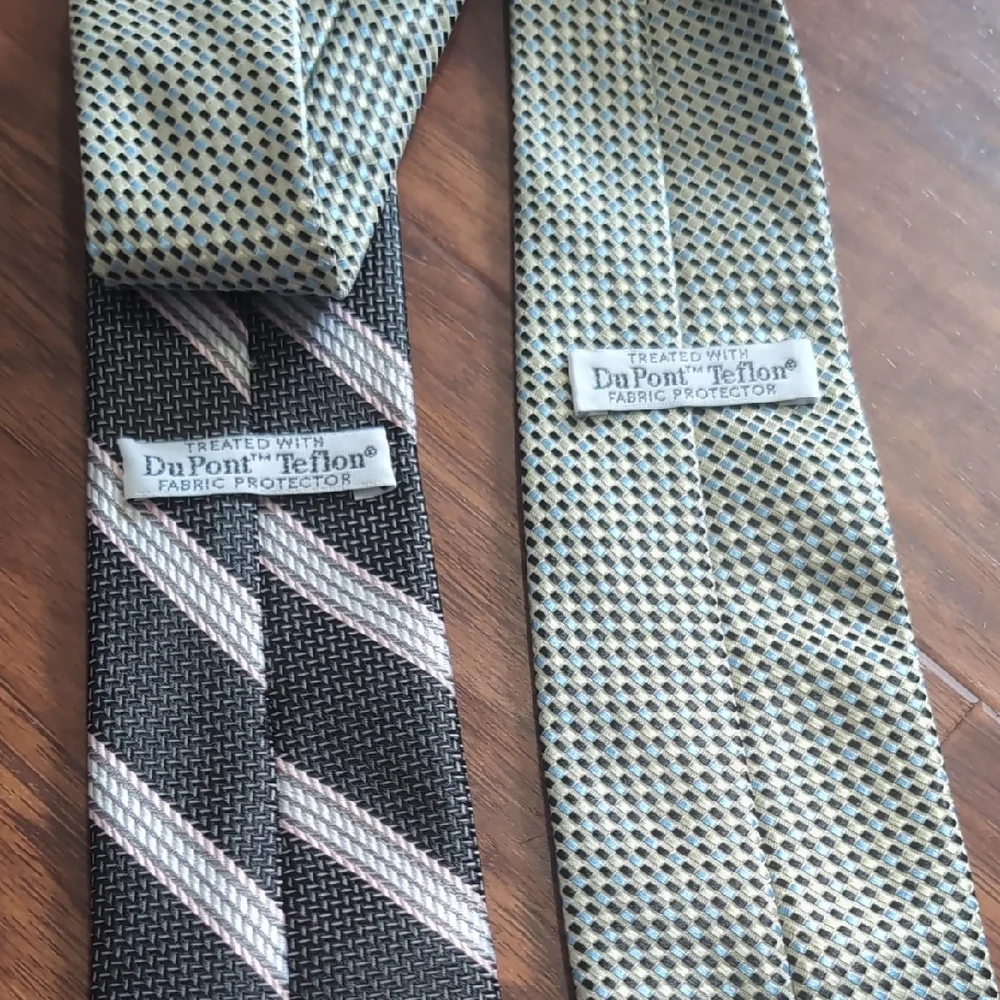 Elegant Blue‎ and Black Ties for Every Occasion